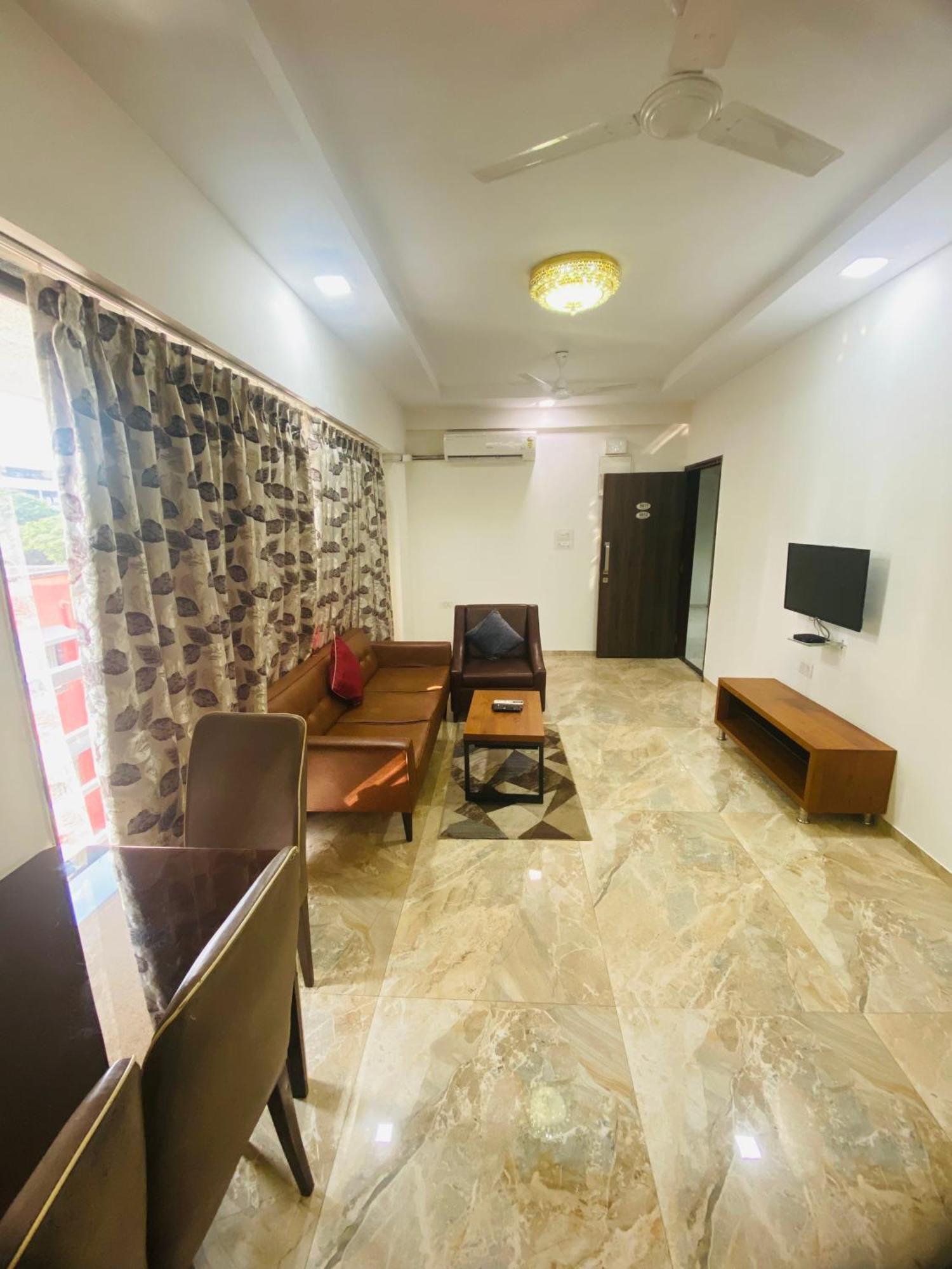 Mumbai House Luxury Apartments Santacruz East, Мумбаи Экстерьер фото