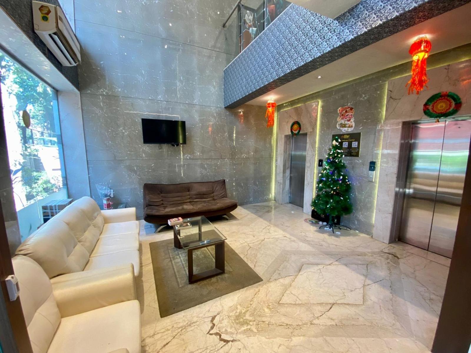 Mumbai House Luxury Apartments Santacruz East, Мумбаи Экстерьер фото