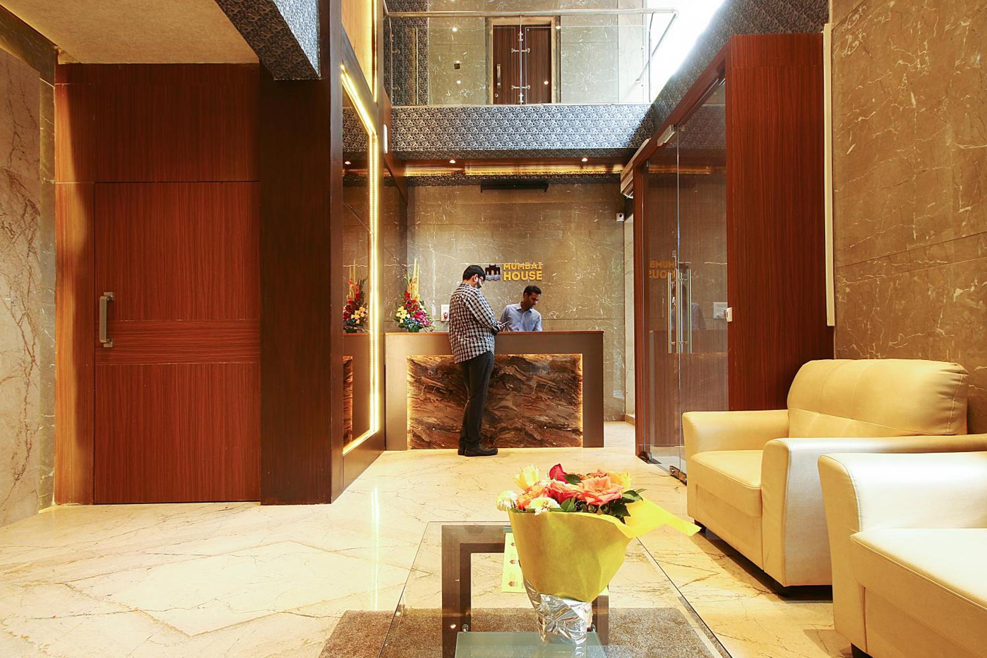 Mumbai House Luxury Apartments Santacruz East, Мумбаи Экстерьер фото