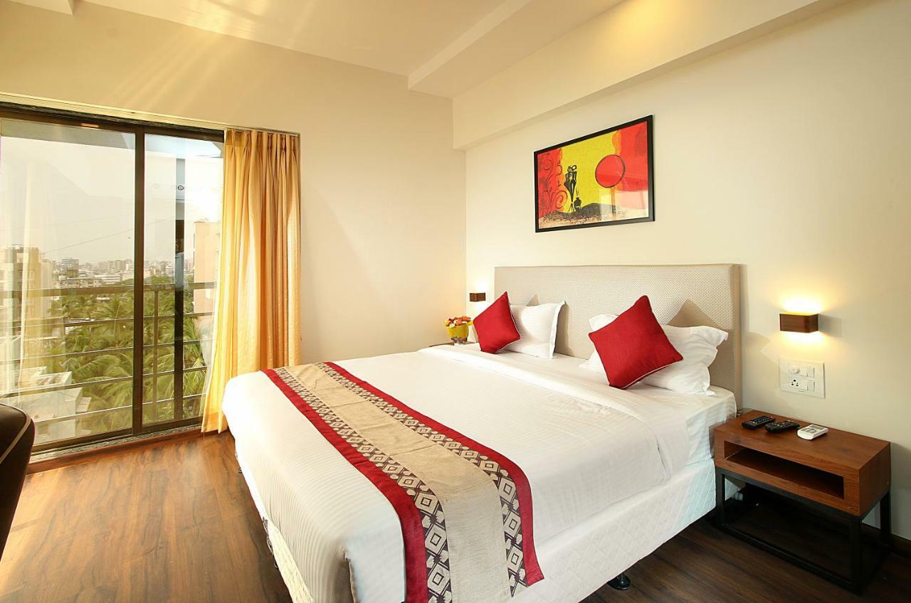Mumbai House Luxury Apartments Santacruz East, Мумбаи Экстерьер фото