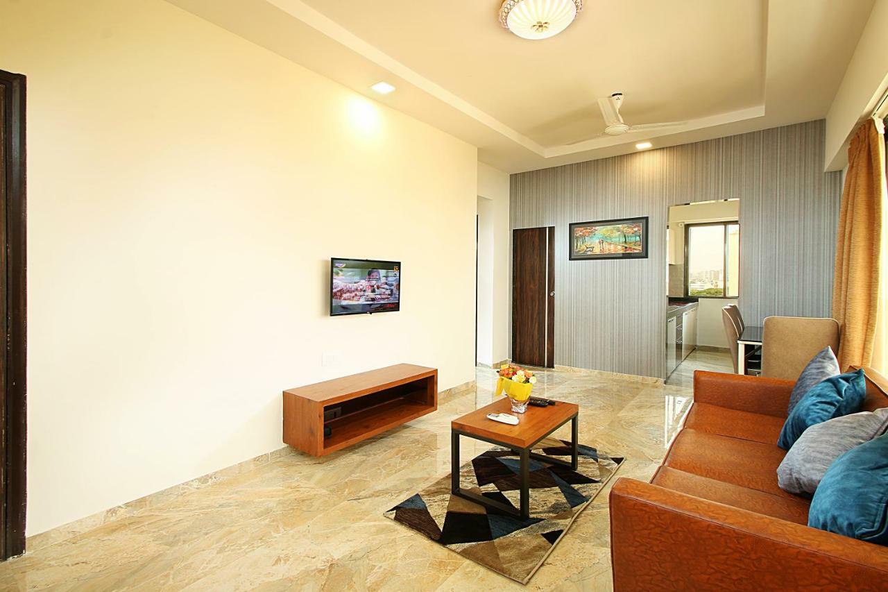 Mumbai House Luxury Apartments Santacruz East, Мумбаи Экстерьер фото