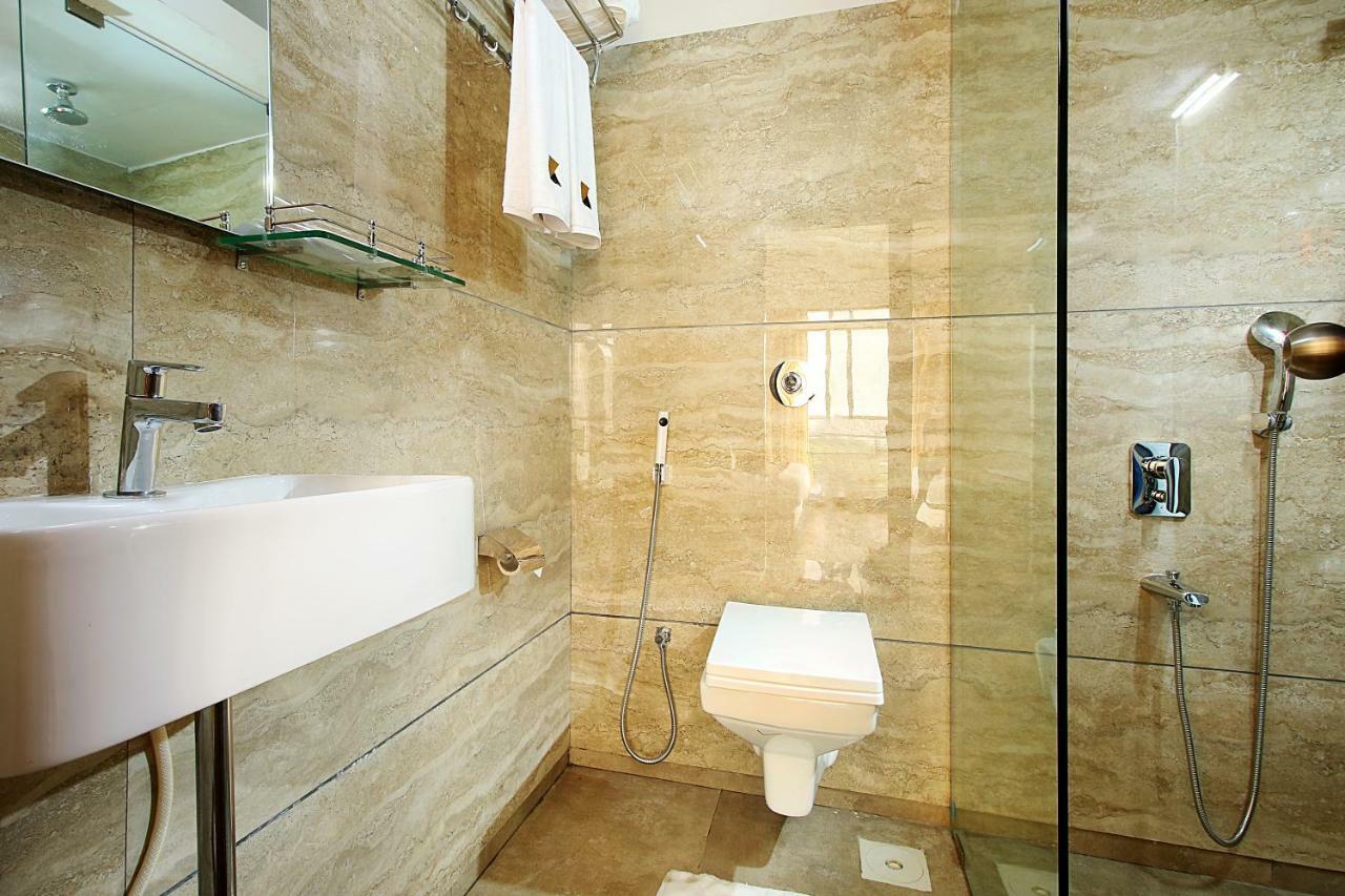 Mumbai House Luxury Apartments Santacruz East, Мумбаи Экстерьер фото